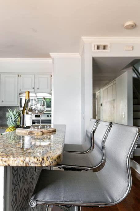 Walk To Broadway Charming Modern Historic Townhome 내슈빌 외부 사진