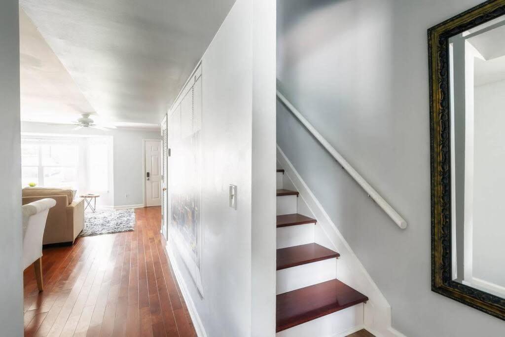 Walk To Broadway Charming Modern Historic Townhome 내슈빌 외부 사진