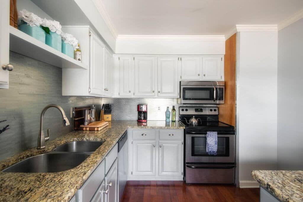 Walk To Broadway Charming Modern Historic Townhome 내슈빌 외부 사진