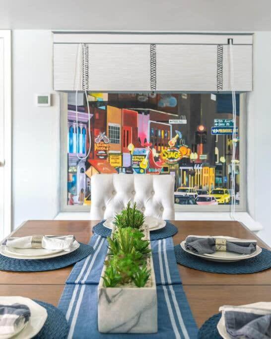 Walk To Broadway Charming Modern Historic Townhome 내슈빌 외부 사진